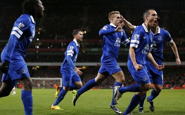 腾讯公告限制游戏时间，网友：玩游戏也要调休？